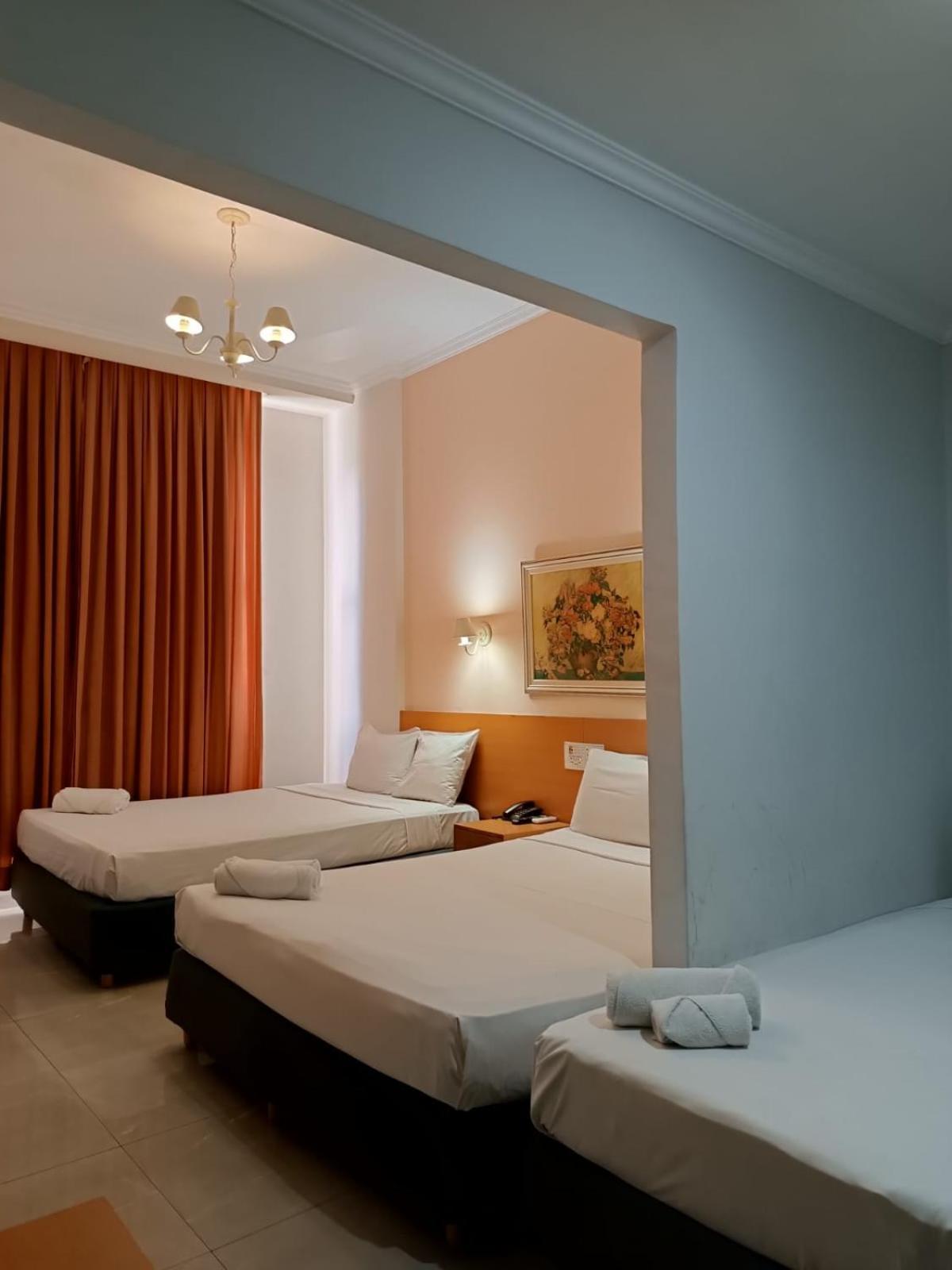 Atlantico Tower Hotel 3*