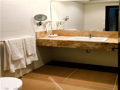 Atlantico Tower Hotel